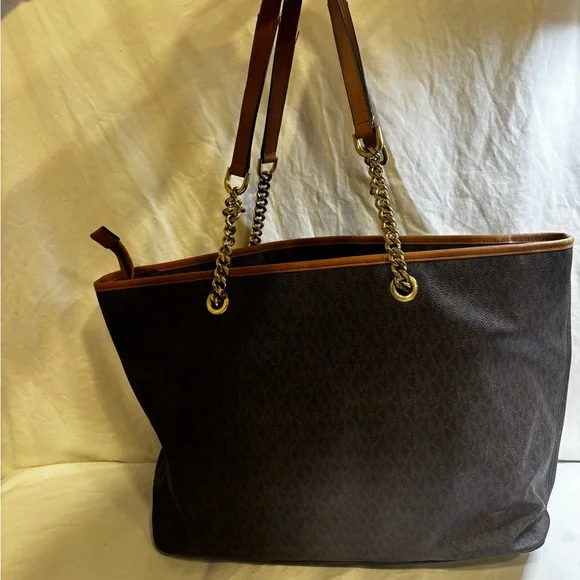 Michael Kors Jet Set Travel Brown Logo Coated Canvas Chain Tote Bag - Picture 15 of 16